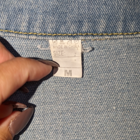 Hip and bone jean jacket - Picture 5 of 5